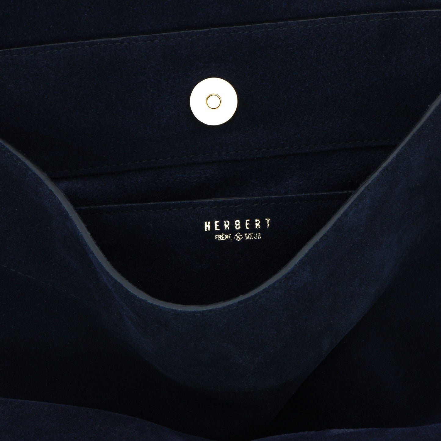 LE BENSON - SMOKY EBONY VELVET 