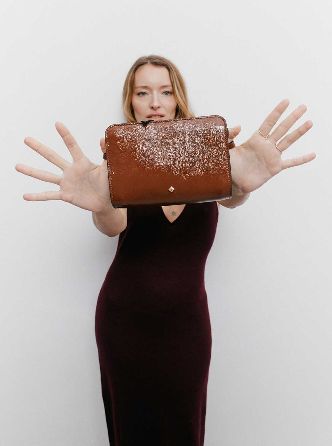 THE MINI BEA - VELVET TOBACCO