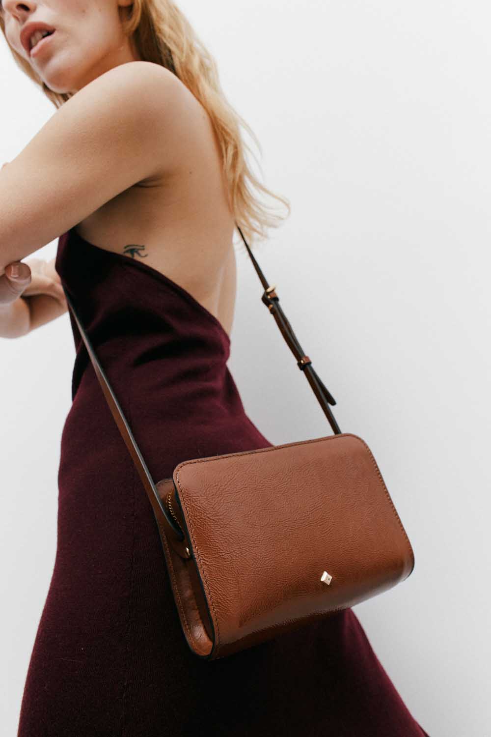 THE MINI BEA - VELVET TOBACCO