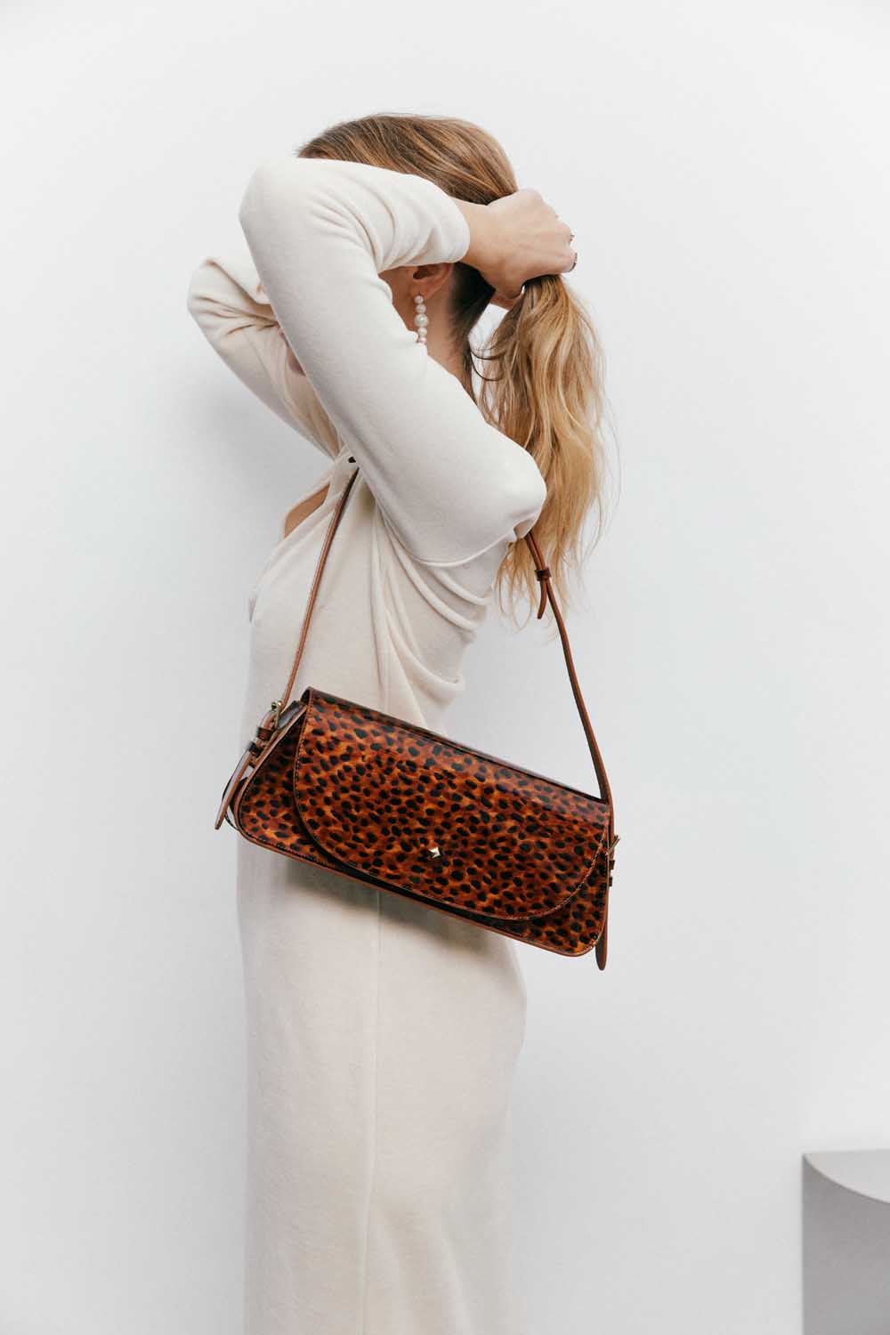 THE ROCK-CHOCOLATE POTTY 