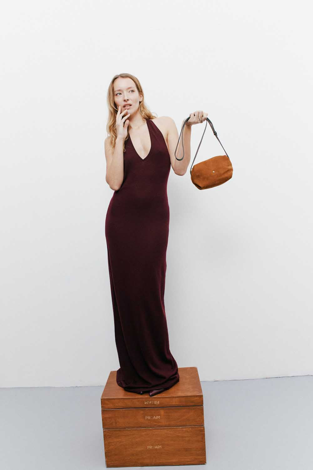 THE MINI SOHNA VELVET