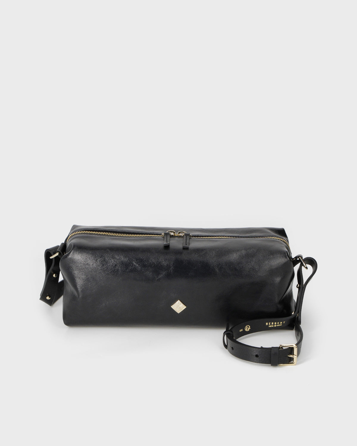 LE SOHNA signature - PARMA NOIR